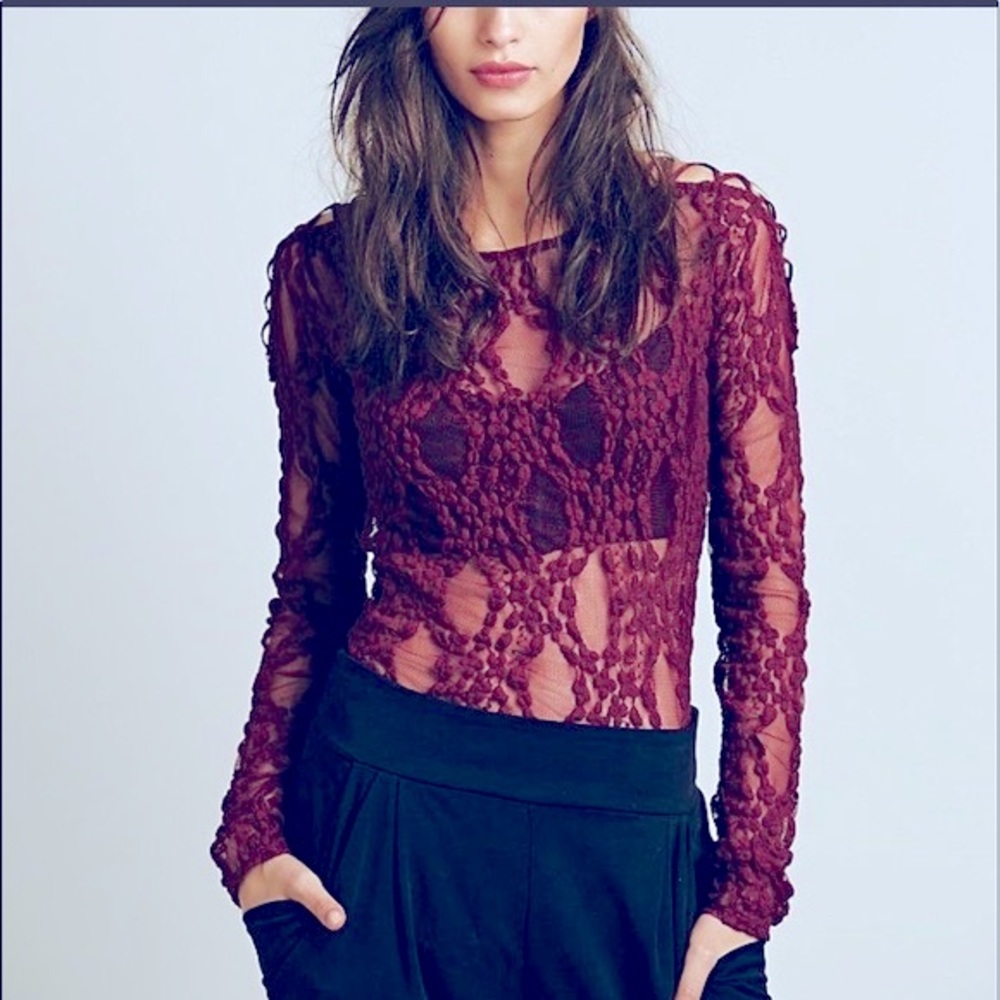 Free People Lace top Gorgeous Burgundy Wine Lace Size XS